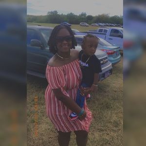 Meet your Posher, Akeyma